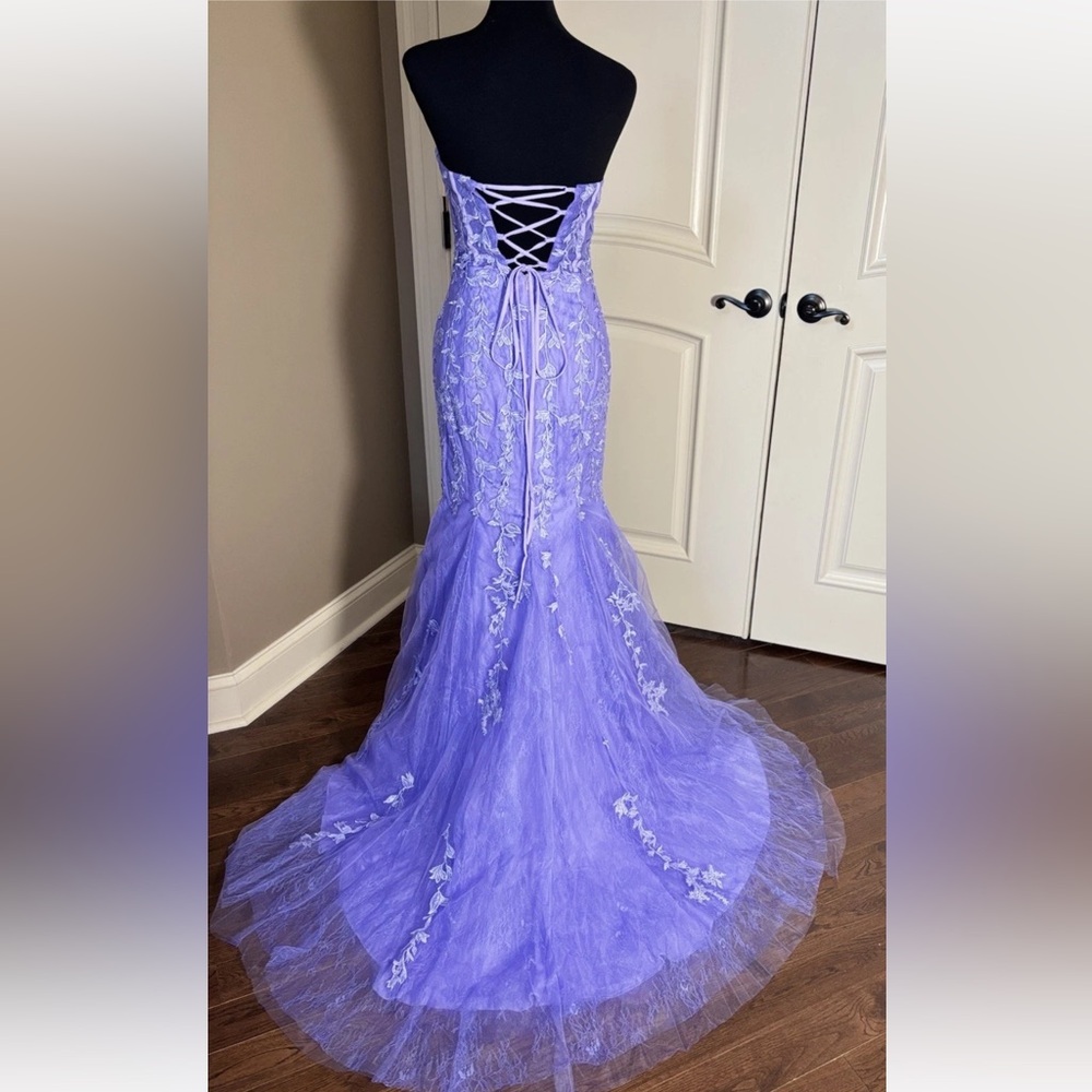 Prom Dress Purple Strapless Sweetheart Corset Mermaid Lace Appliqué Size 2 NWT